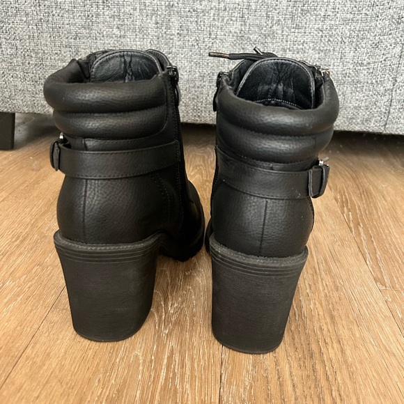 ⚫️Torrid Lace Up Booties⚫️ - Picture 4 of 5